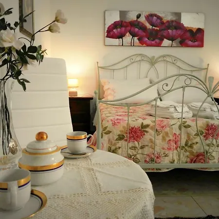 Bed & Breakfast Main Street 3*