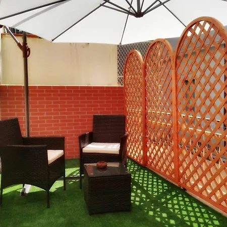 Main Street Отель типа 